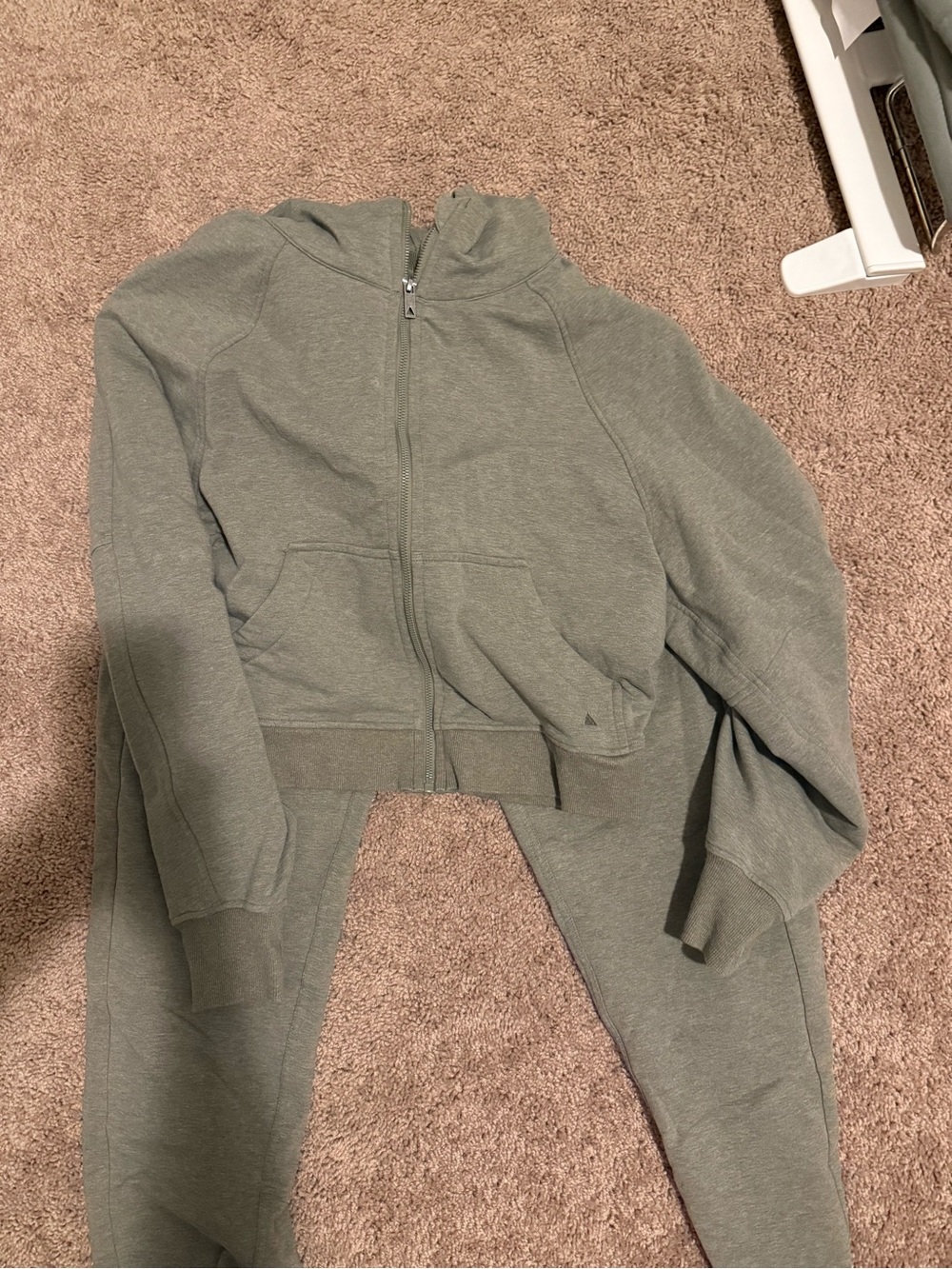 VITALITY/BALANCE ATHLETICA Sweat Set